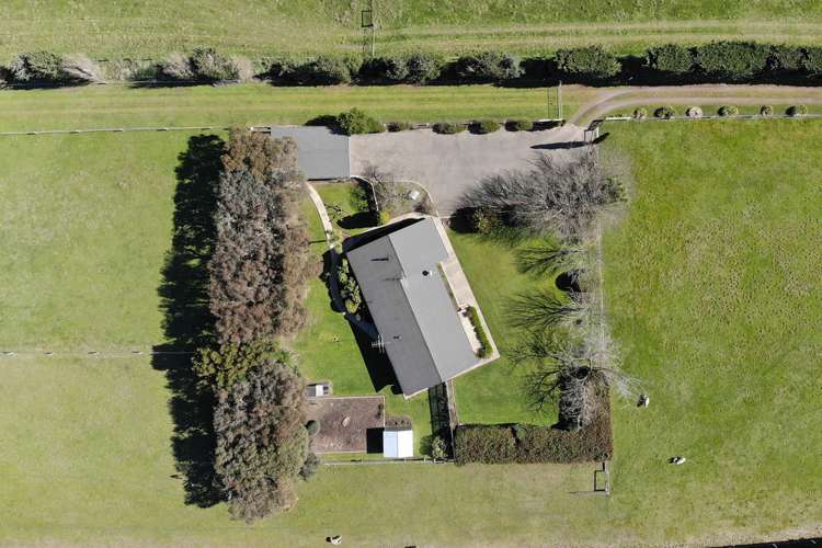 451 Johns Road Fernside_21