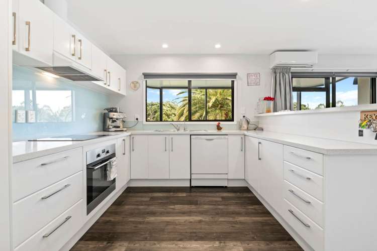 11e Puriri Avenue Orewa_1