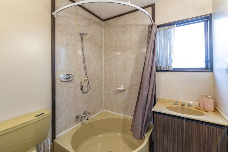 18 Hawkswood Place Avonhead_23