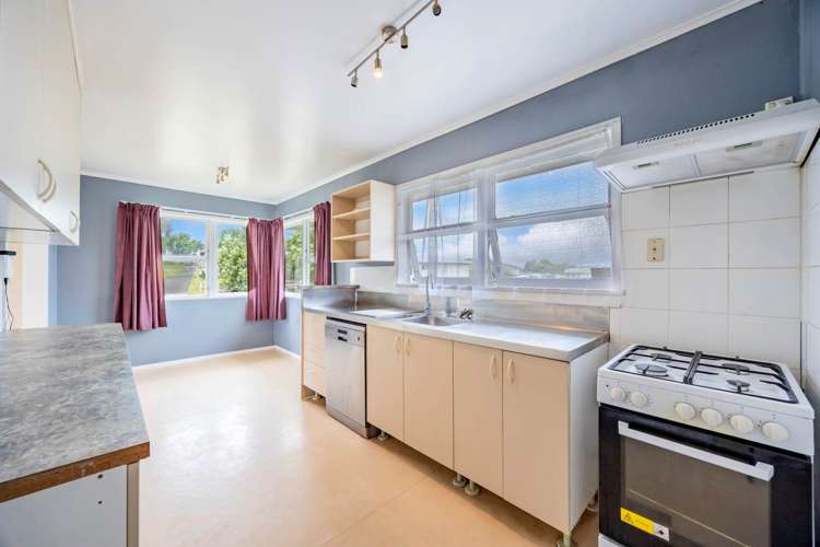 41 Ashgrove Road Mangere_12