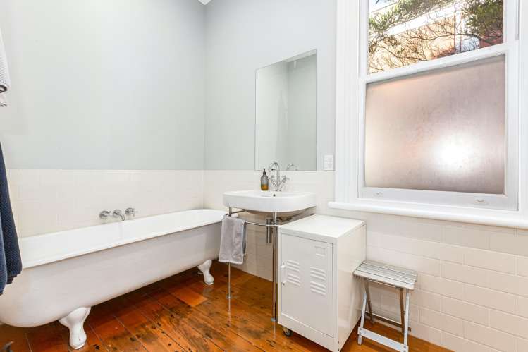 13 Tinakori Road Thorndon_20