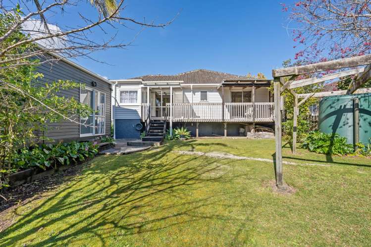 7 Montgomery Avenue Onerahi_18