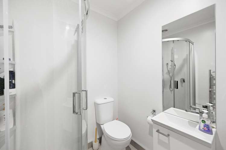 5/14 Ruakiwi Road Hamilton Lake_10