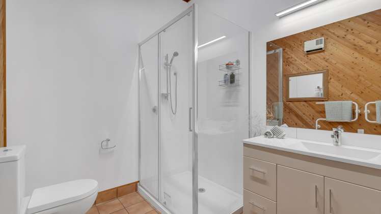 38 Giles Road Clarkville_18