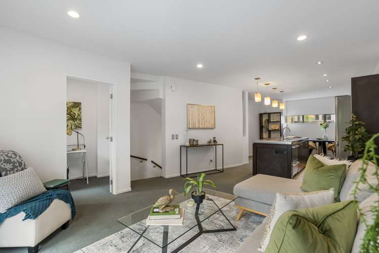 30/21 Hunters Park Drive Three Kings_2