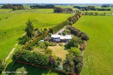 302 Mount Stewart Halcombe Road_1