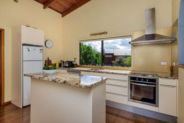 2A Marina Rise Paihia_9