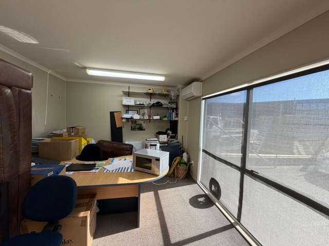 Unit A/32 Market Place Papamoa_3