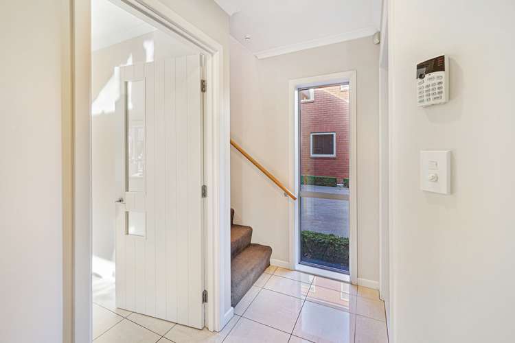 15 Grove Road Addington_16