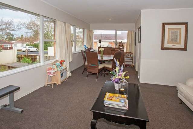 1/44 Tawhiri Road One Tree Hill_3