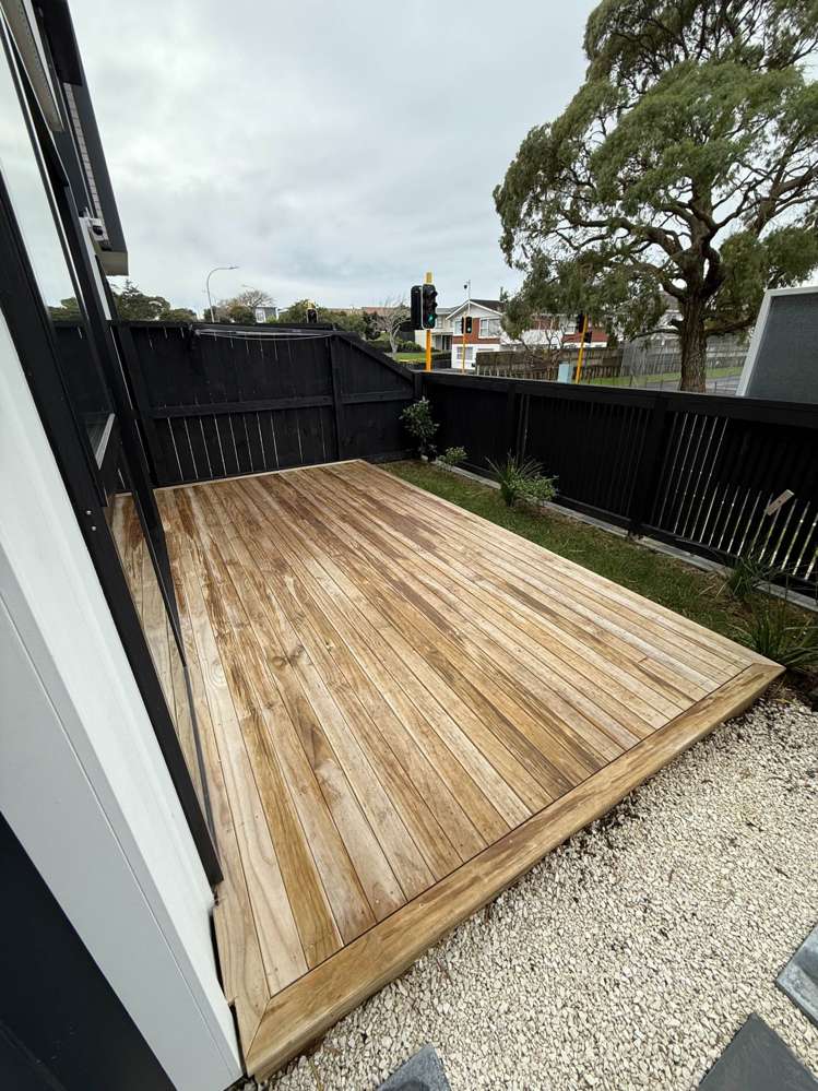 40b Glenmore Road Sunnyhills_13