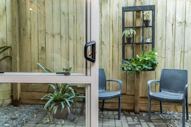 2/12 Vireya Court Goodwood Heights_12