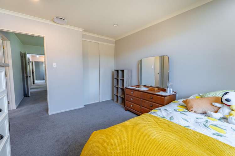 19 Hawea Street Glenwood_18