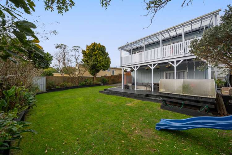 7 Hawtrey Terrace Johnsonville_20