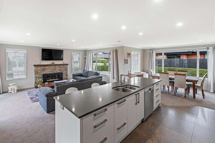 22 Euphrasie Drive Aidanfield_22