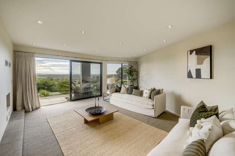 13 and 7 Burbury Ridge Havelock North_24
