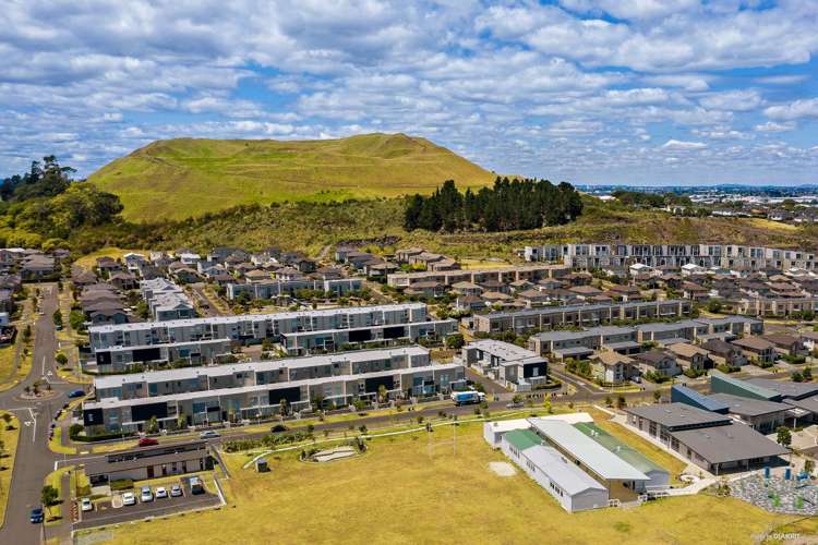 301/4 Bluegrey Avenue Stonefields_7