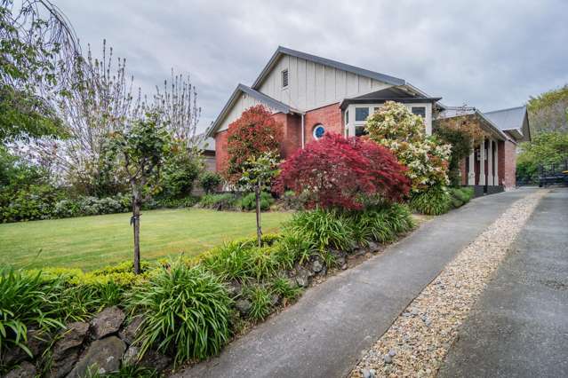 Charming 4-bedroom home in prime school zone