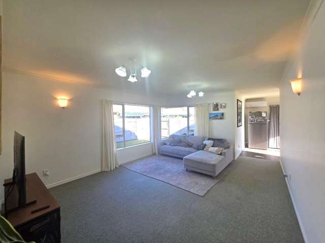 8 Chamberlain Place 11229_3