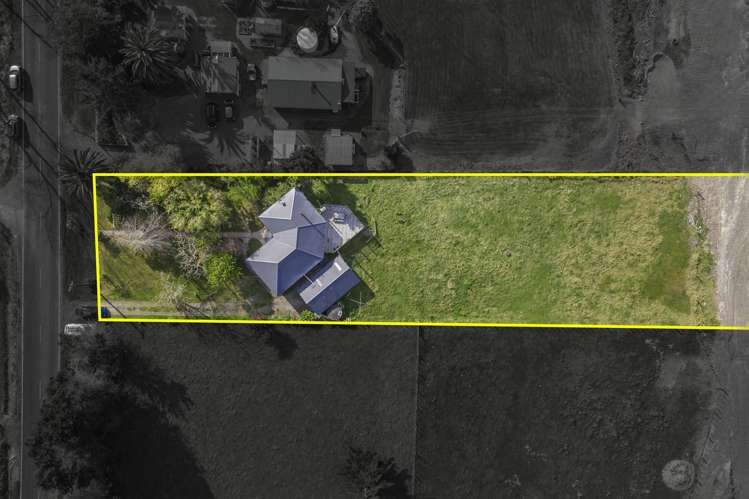 1620 East Coast Road Kaiaua_12