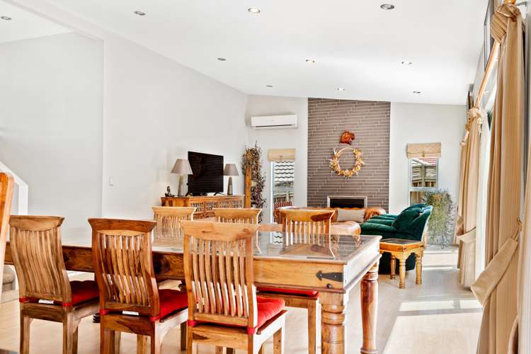 6 Fernbank Lane Greenhithe_7