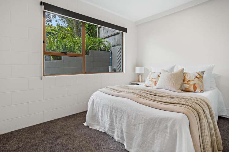 1/43 Seaton Road Murrays Bay_11