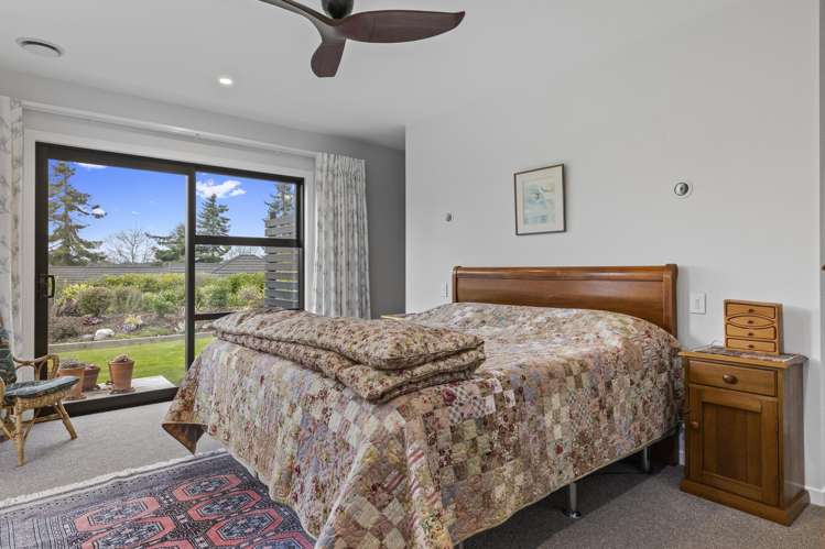 12 Sorrento Drive Rangatira Park_19