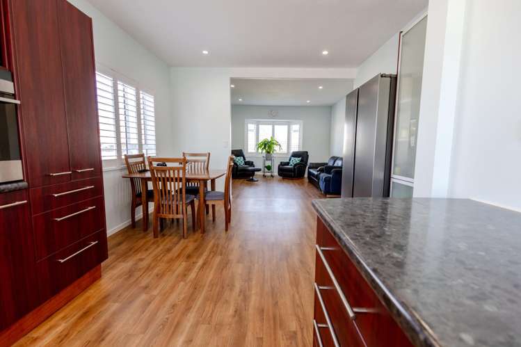 236 Stafford Street Hokitika_8