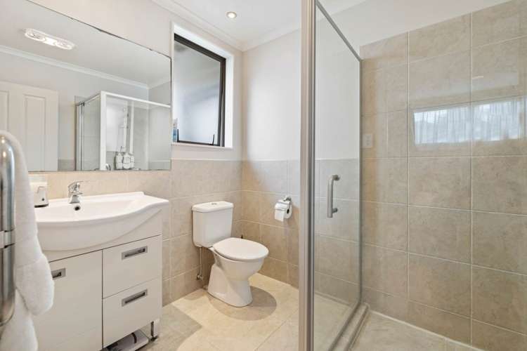 23 Zabeel Crescent Takanini_17