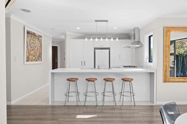 36 Barrington Drive_2