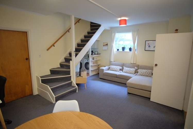 82 Oriental Parade Oriental Bay_0