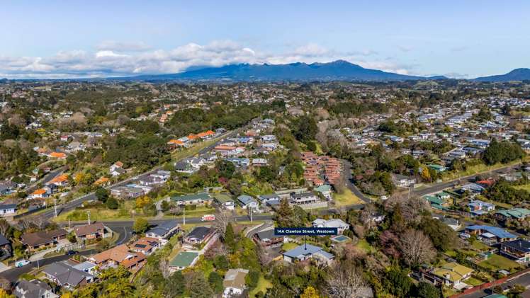 14a Clawton Street Westown_36