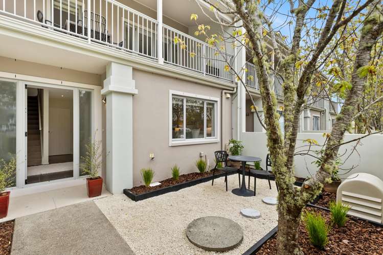 8/11 Hatfield Place Albany_25