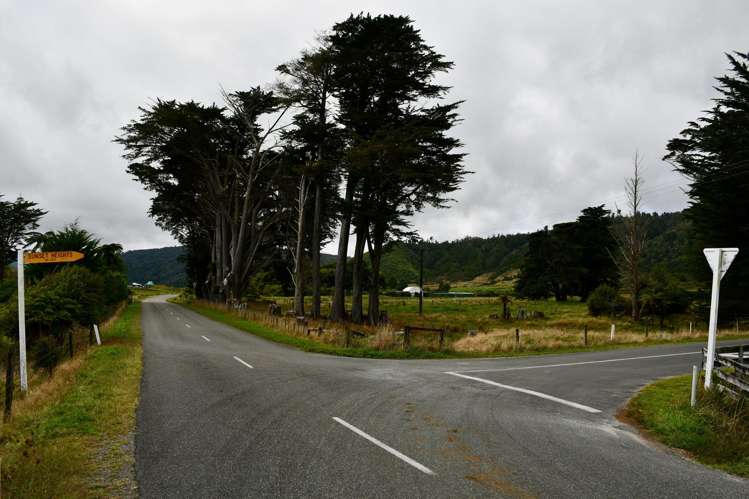 70 Sunset Heights Road Karamea_35