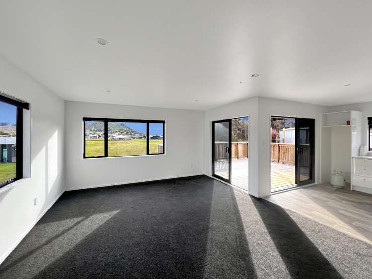 30 John Norrie Place Motuoapa_10