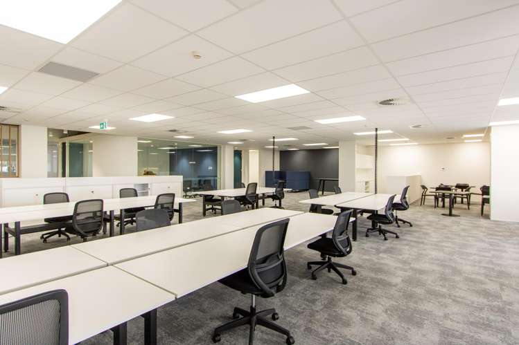 TB/1 The Strand Takapuna_6