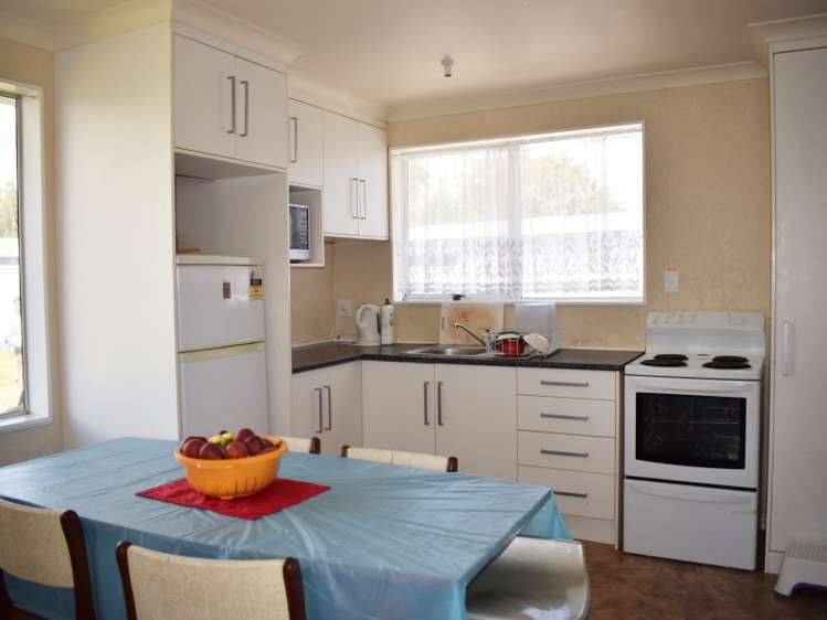 24 Heather Street Levin_2