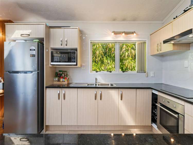 61 Christmas Road Manurewa_5