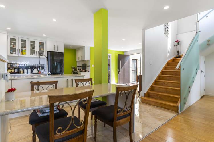 9 Waterfront Road Mangere Bridge_5