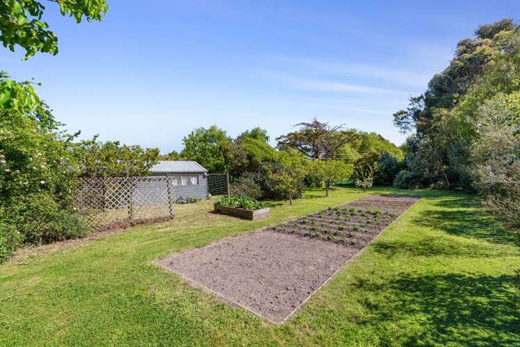 2890 Christchurch Akaroa Road Little River_14