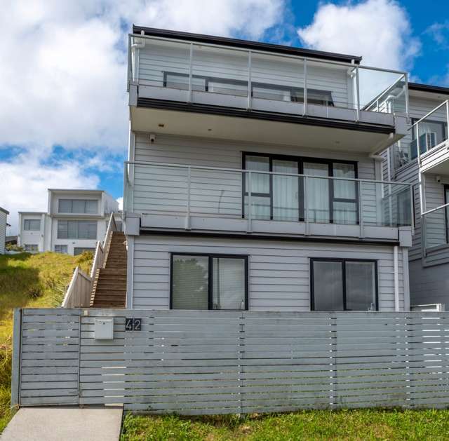 42 Ascension Crescent Orewa_1