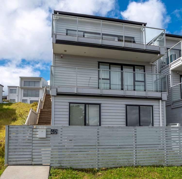 42 Ascension Crescent Orewa_1