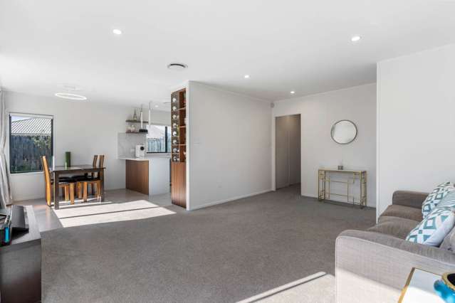 166 Burswood Drive Pakuranga Heights_3