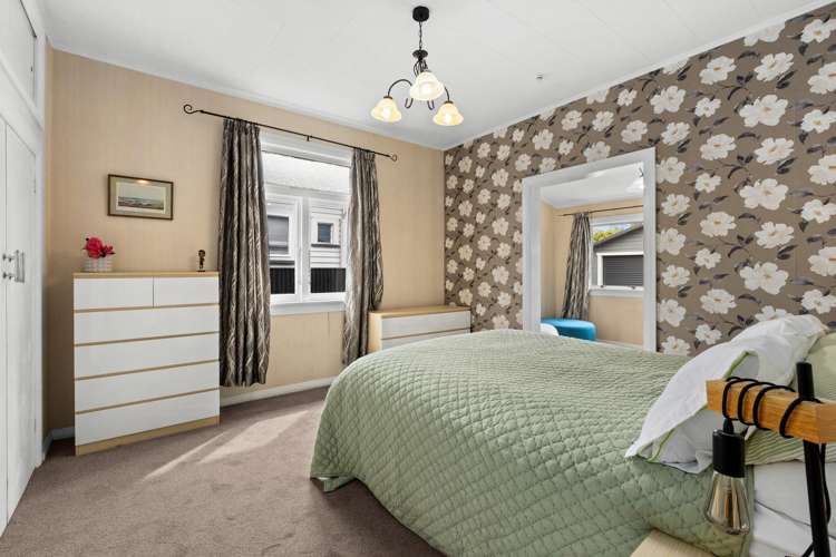 810 Queen Street East Parkvale_5