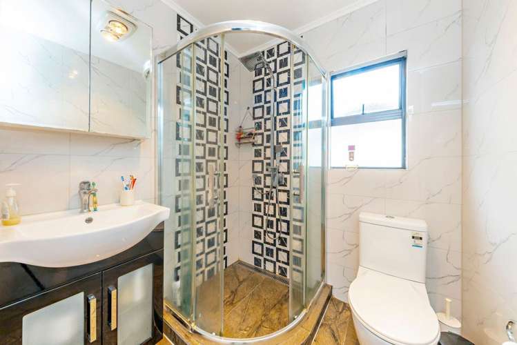 5 Lloyd Avenue Papatoetoe_11