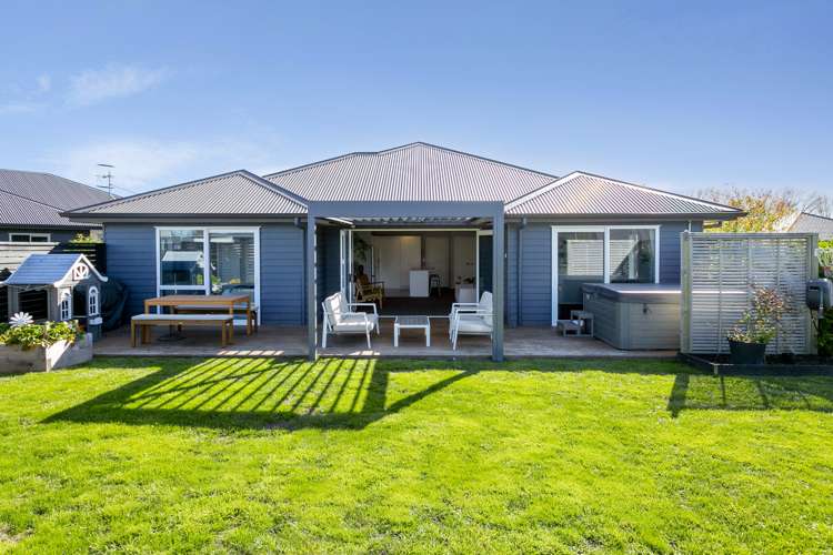 5 Broadcast Lane Rangatira Park_19