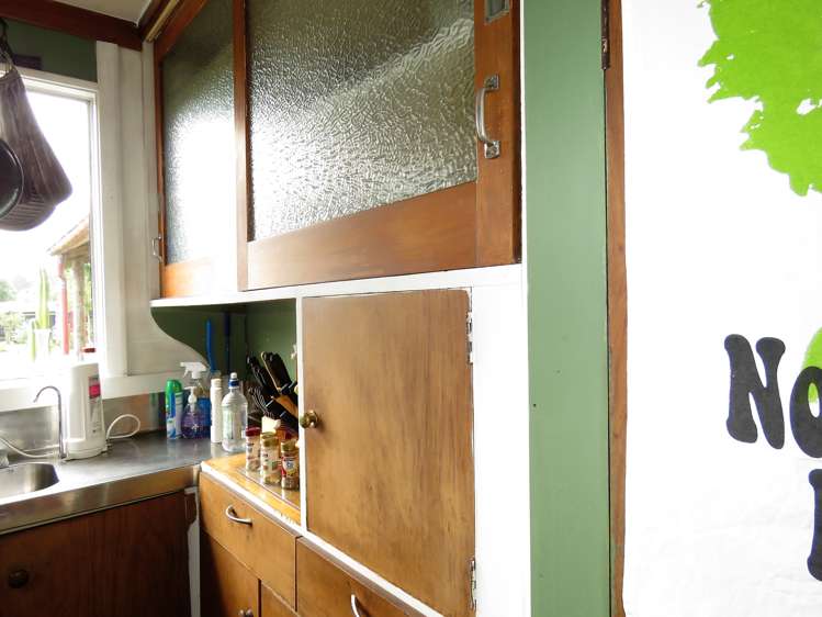 17 River Road Hector_14