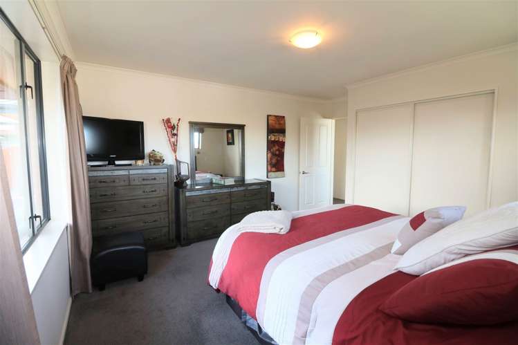 2 Baker Street Seaview_6