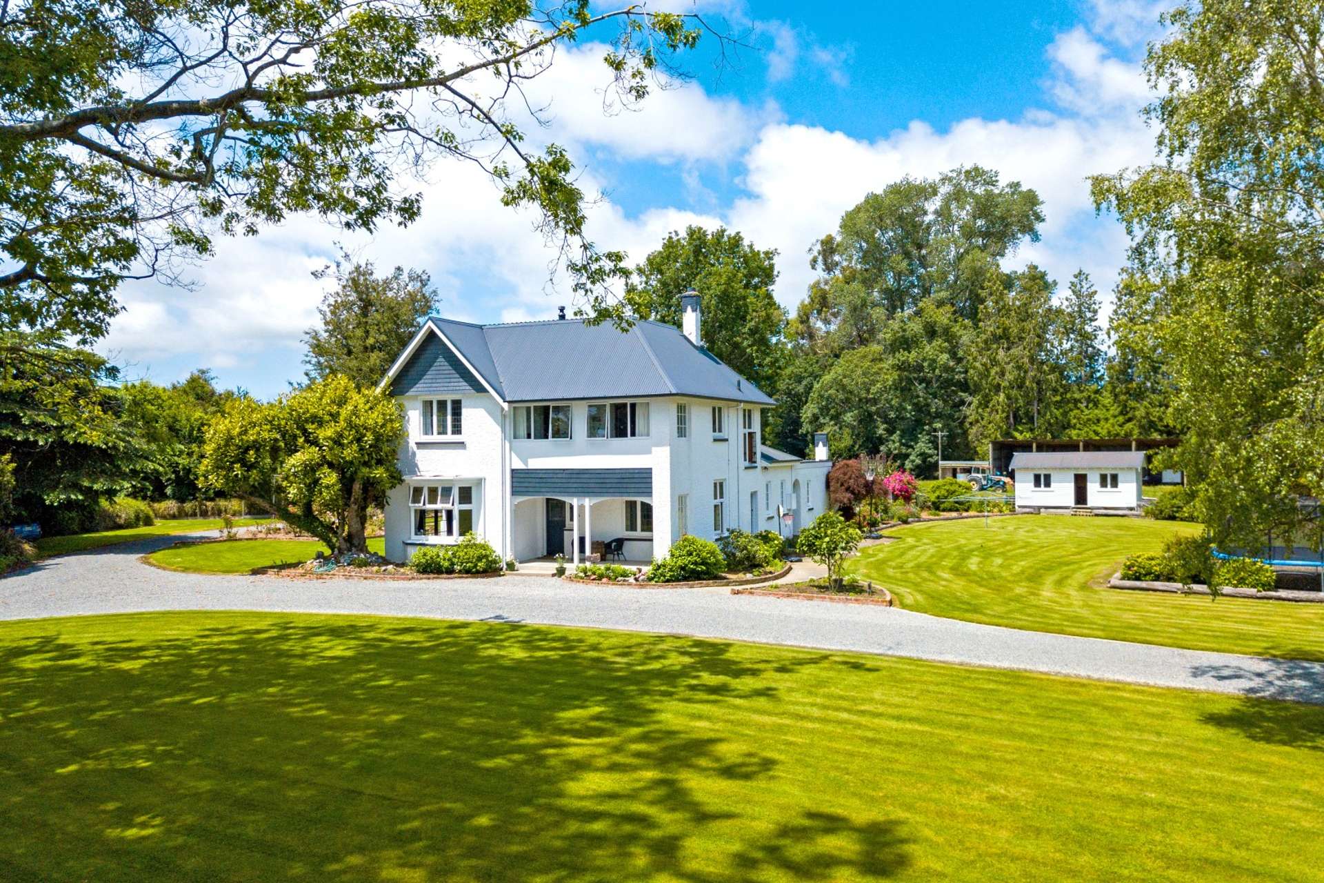 140 Barker Road Winchester_0