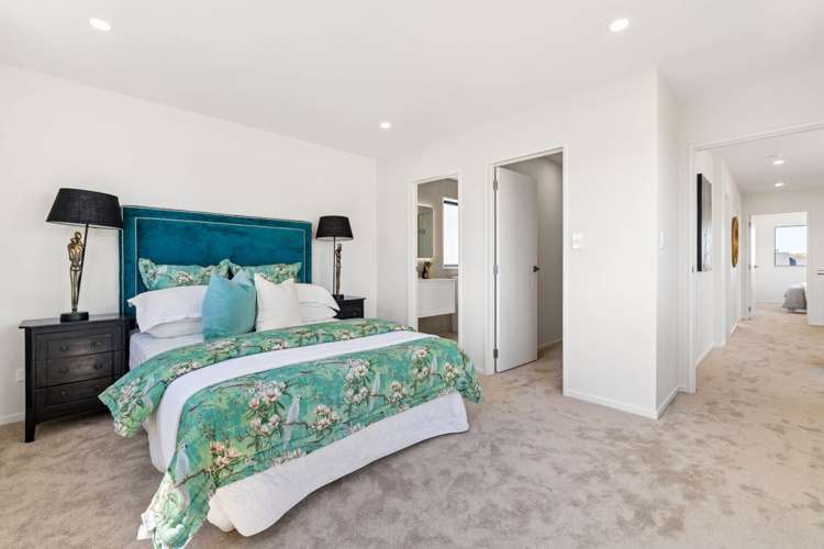 5D La Perouse Street Botany Downs_10